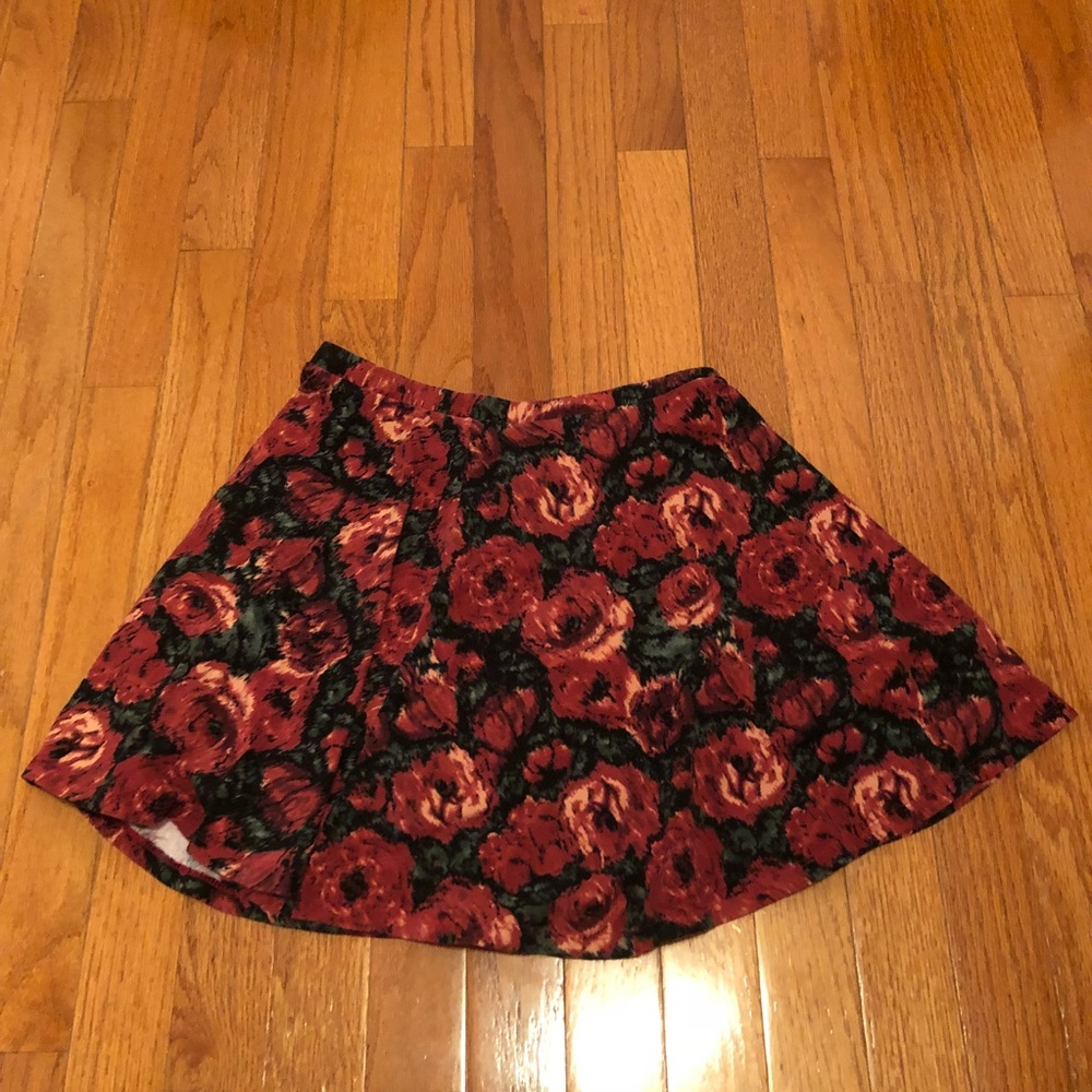 🥀 Pacsun rose skater skirt 🥀